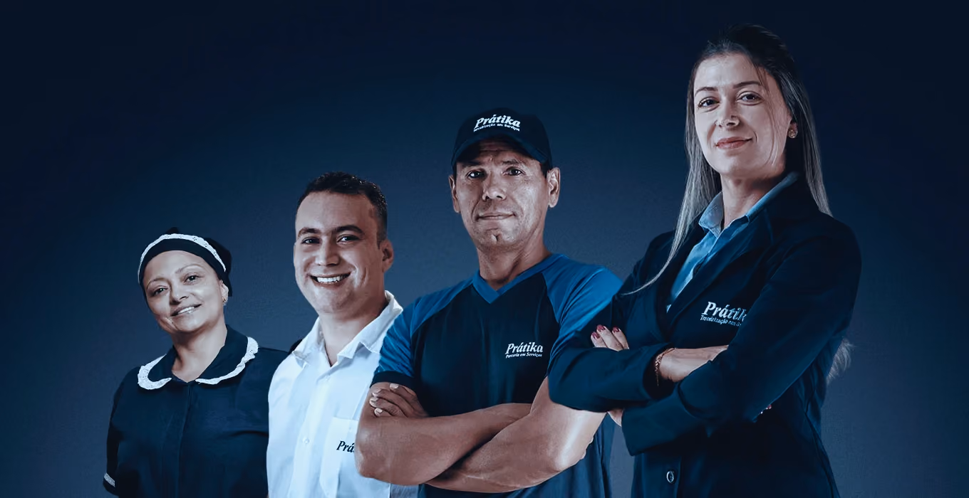 Equipe da Prátika: profissionais de limpeza, supervisão e gestão